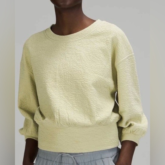 lululemon athletica Sweaters - Lululemon Athletica Textured Crewneck Pullover